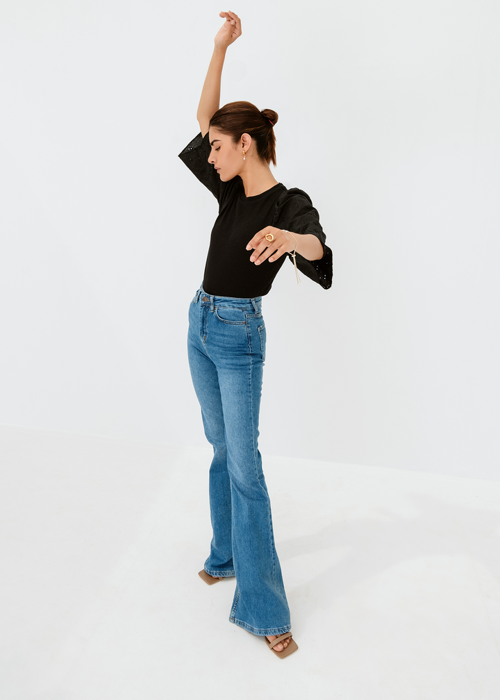 Eyelet puff sleeve top